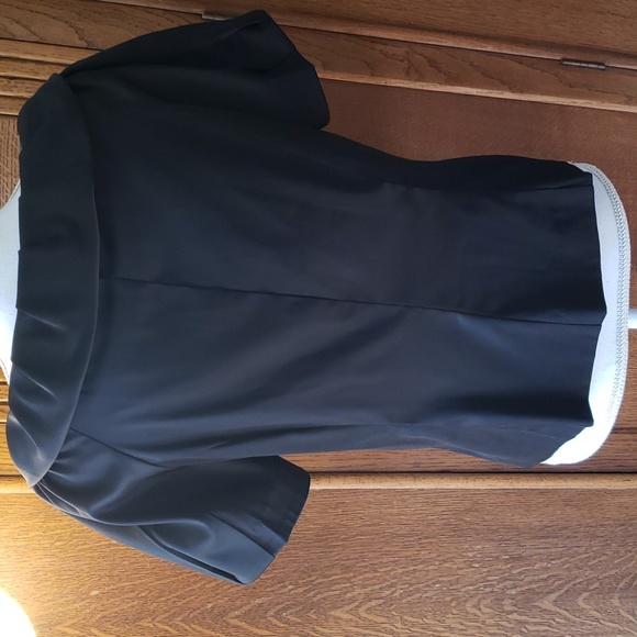 Beautifully detailed black Eci top - Picture 5 of 7